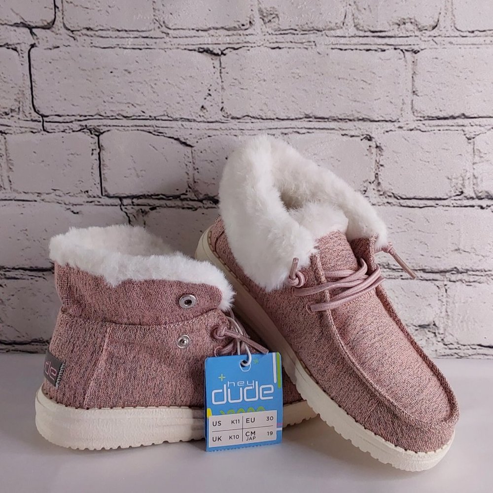 'HEY DUDE' 'BRITT' FUR LINED FOLD & SNAP CUFF TWO LOOKS IN  ONE SHOE PINK SHIMM